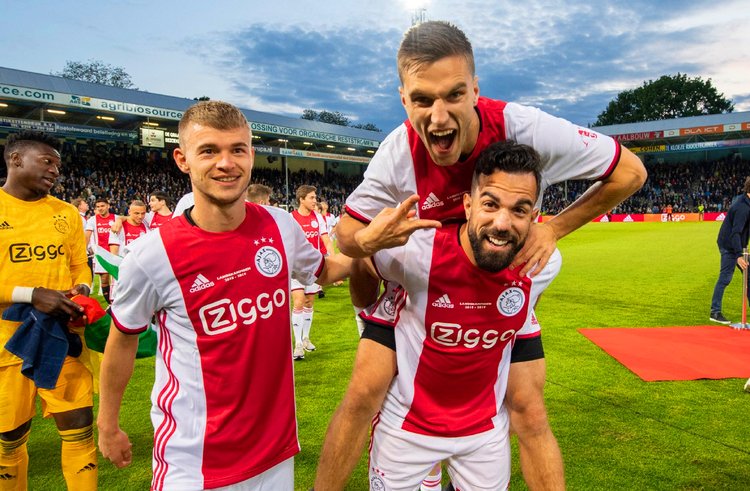 因此他们的 因此他们的