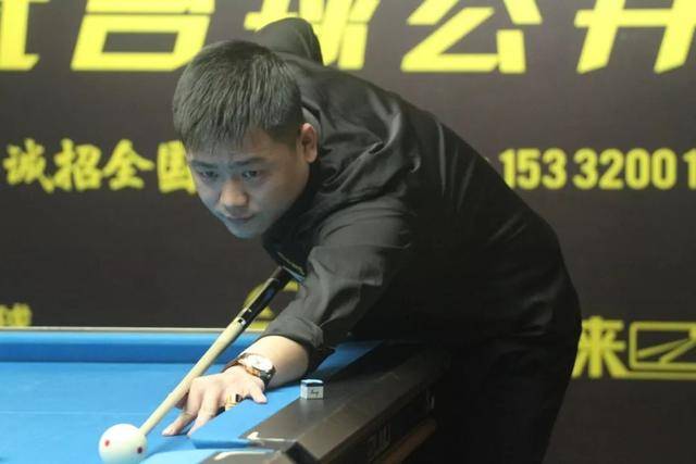 与某位亚洲 与某位亚洲