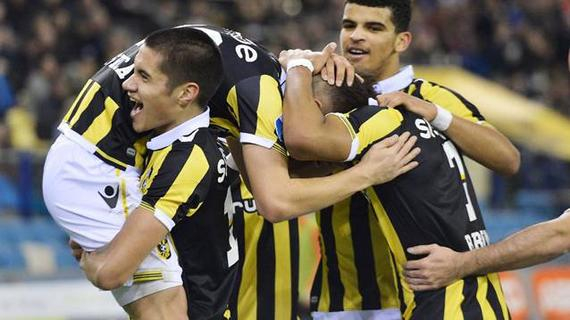 他们的中场 他们的中场