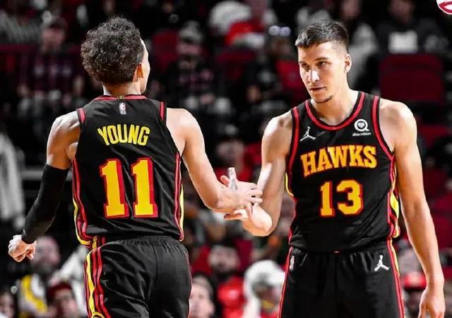 麦克阿瑟回 麦克阿瑟回